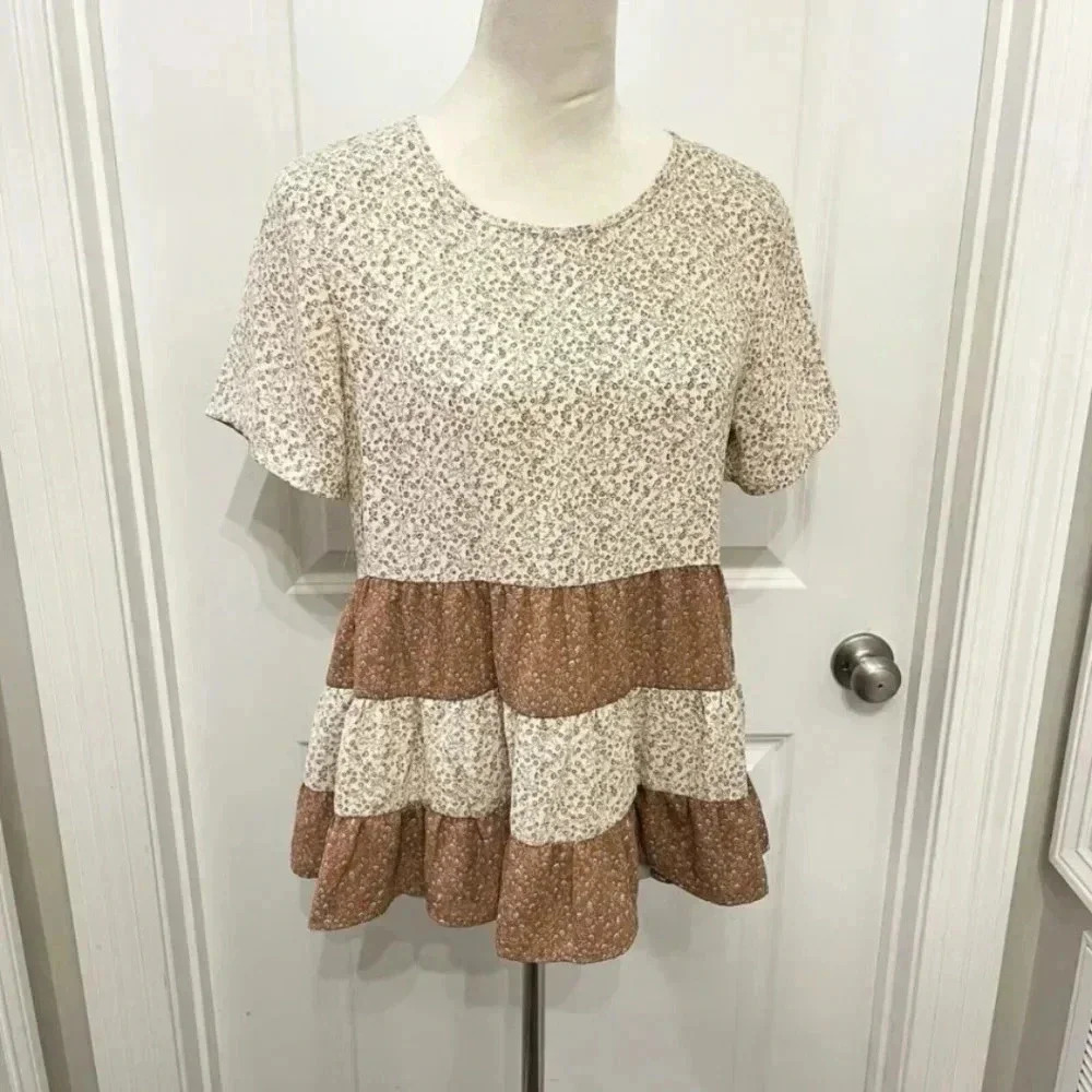 PAPER‎ CRANE Short Sleeve Mixed Dainty Floral Print Babydoll Top Sz. L NWT